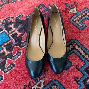 Nine West Black Leather Pumps